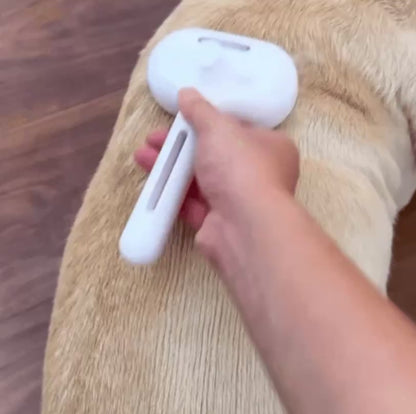 Purrfect Pet Grooming Comb – Deshedding Brush for Dogs & Cats